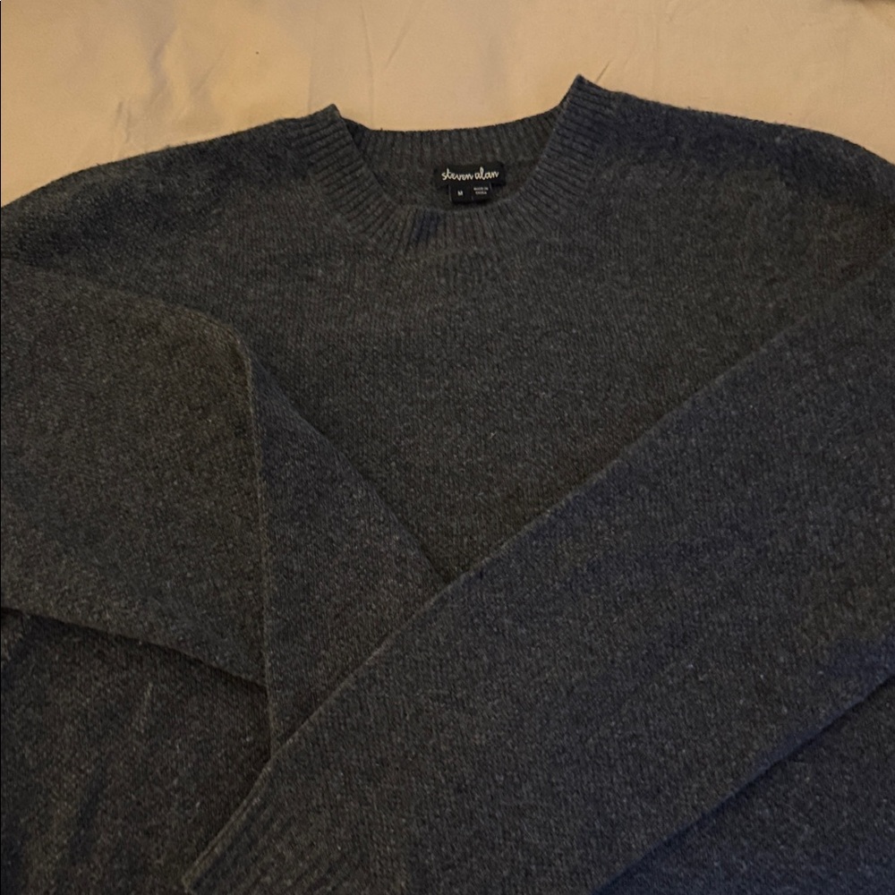 Men's Steve Allen gray cashmere Sweater